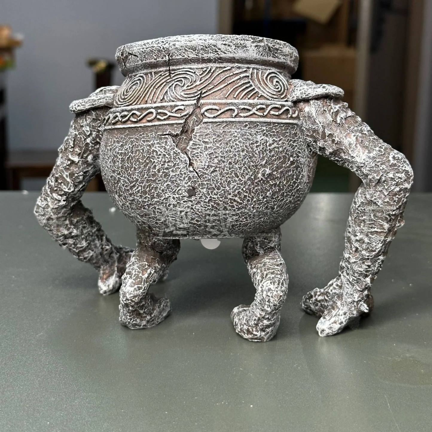 Elden Ring Flower Pot, Desktop Ornament, Elden Ring Game Lovers, Iron Fist Alexander