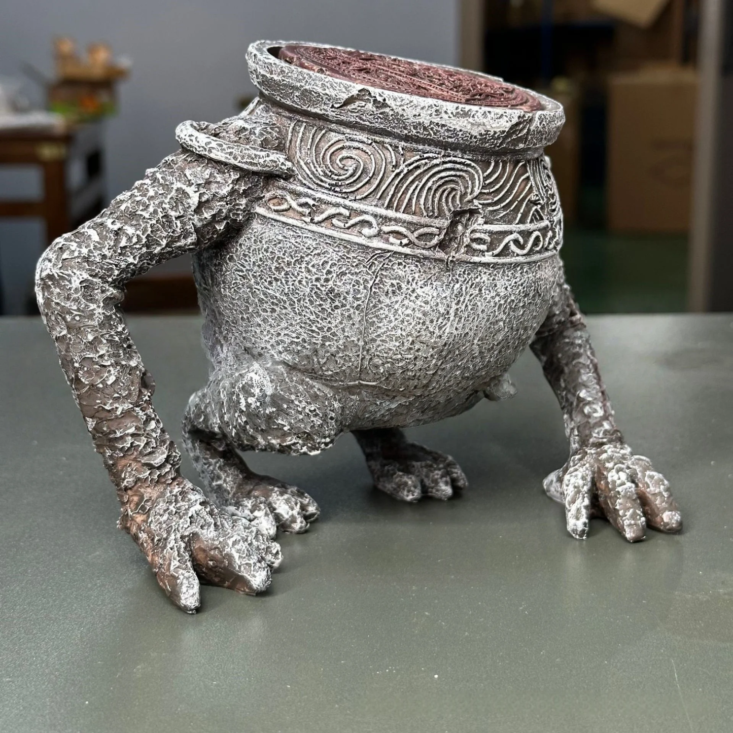 Elden Ring Flower Pot, Desktop Ornament, Elden Ring Game Lovers, Iron Fist Alexander