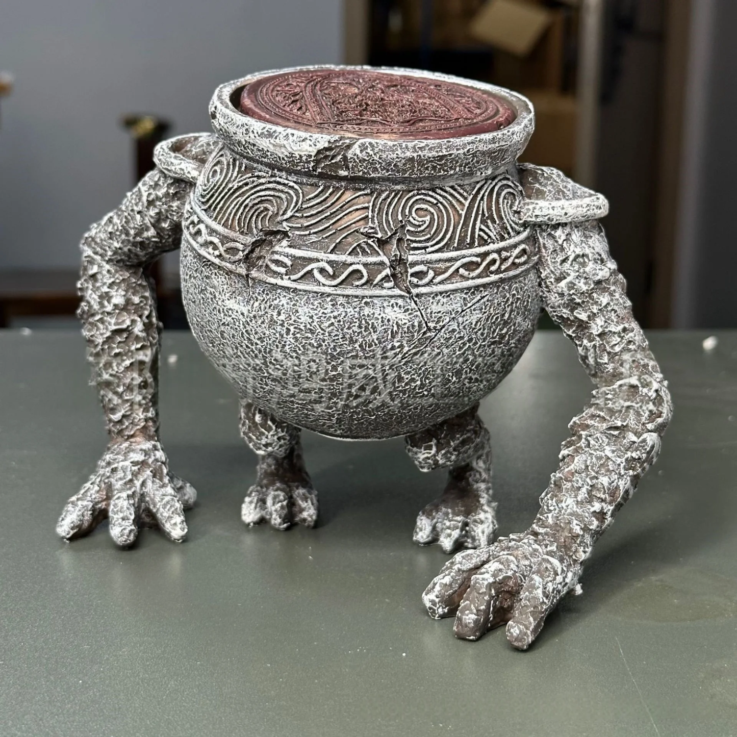 Elden Ring Flower Pot, Desktop Ornament, Elden Ring Game Lovers, Iron Fist Alexander