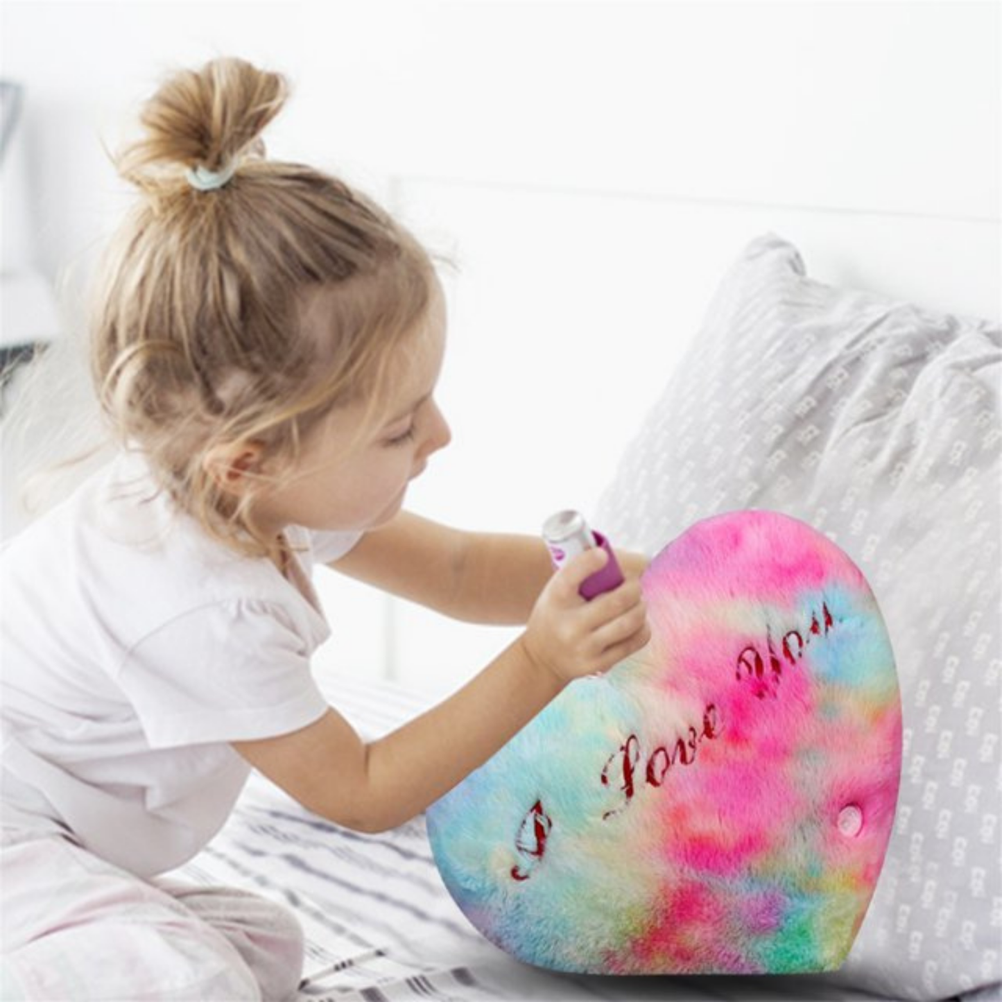 Lindavio Valentine's Day Luminous Heart Shaped Pillow